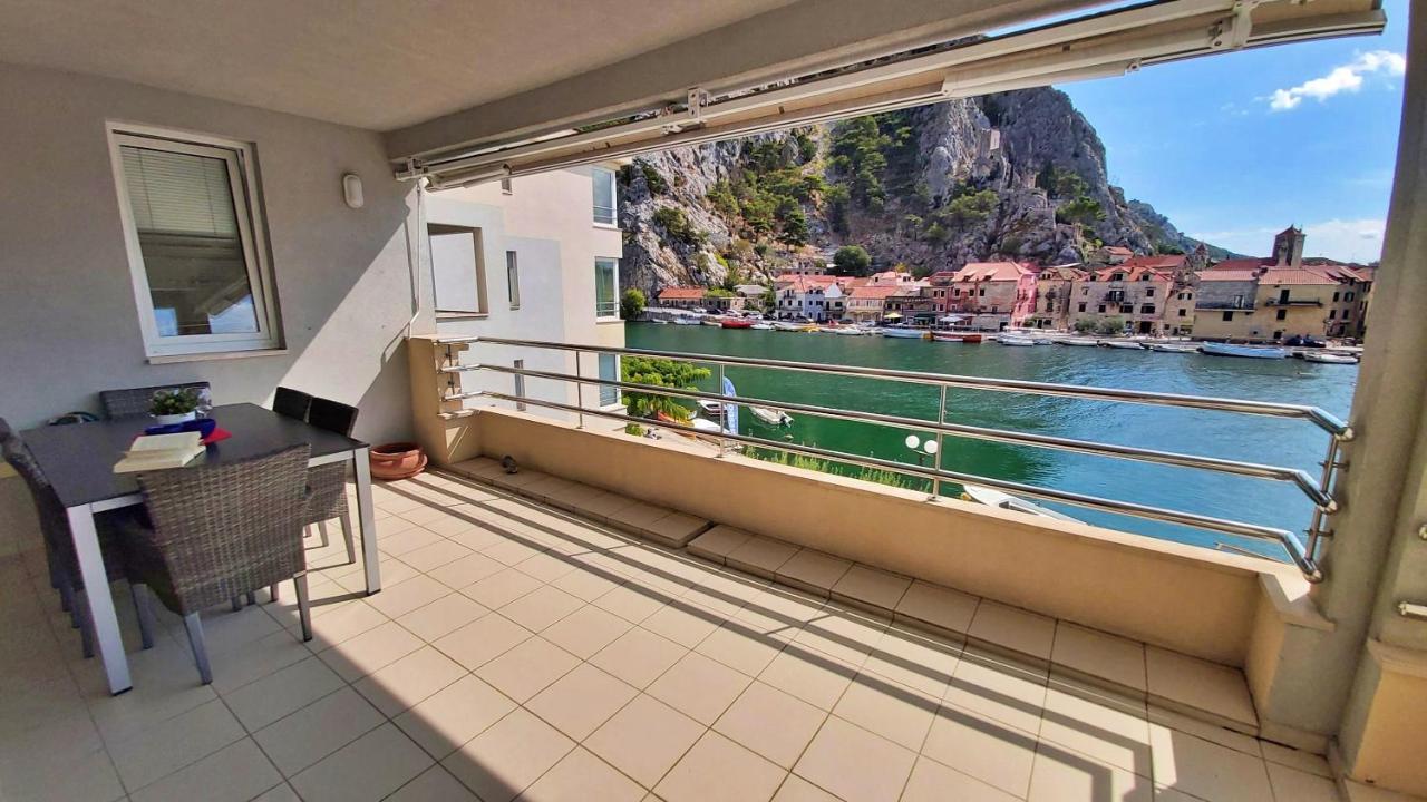Mitra Zonata Pink Lejlighed Omiš Eksteriør billede