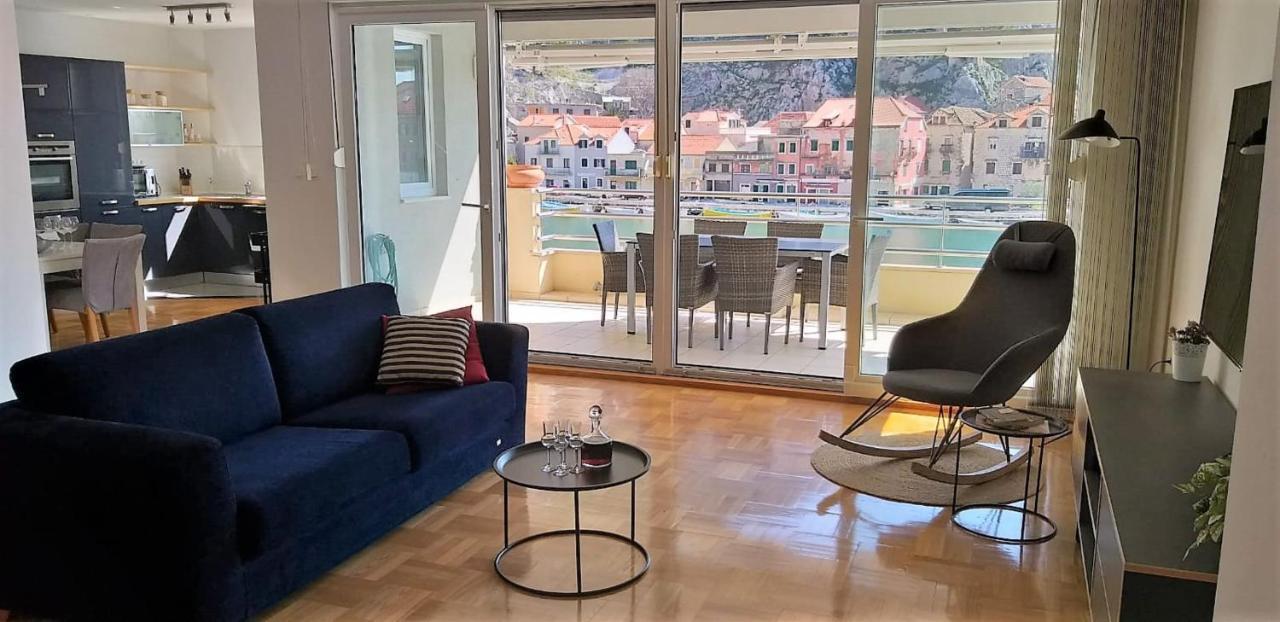 Mitra Zonata Pink Lejlighed Omiš Eksteriør billede